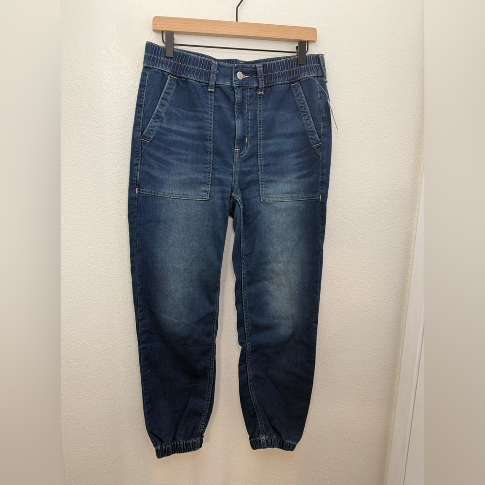 NWT GAP High Rise Denim Girlfriend Utility Joggers Small - Picture 6 of 14
